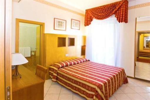 фото отеля Hotel Nord Est Gabicce Mare