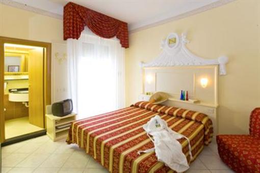 фото отеля Hotel Nord Est Gabicce Mare