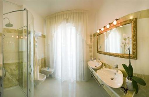фото отеля Hotel Nord Est Gabicce Mare