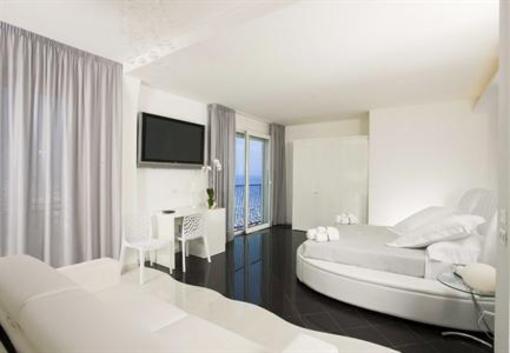 фото отеля Hotel Nord Est Gabicce Mare