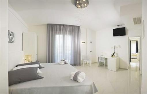 фото отеля Hotel Nord Est Gabicce Mare