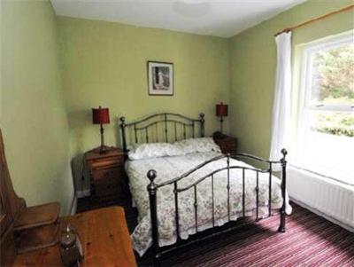 фото отеля Brookhall Cottages