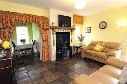 фото отеля Brookhall Cottages