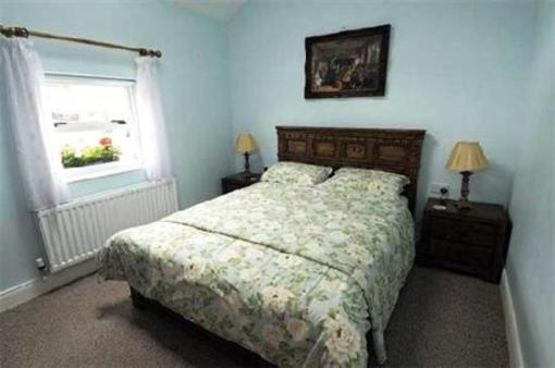 фото отеля Brookhall Cottages