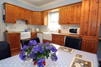 фото отеля Brookhall Cottages