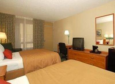 фото отеля Clarion Hotel Airport Oklahoma City