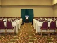 Clarion Hotel Airport Oklahoma City