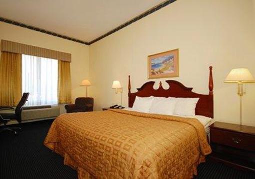 фото отеля Comfort Inn Ft. Jackson Maingate