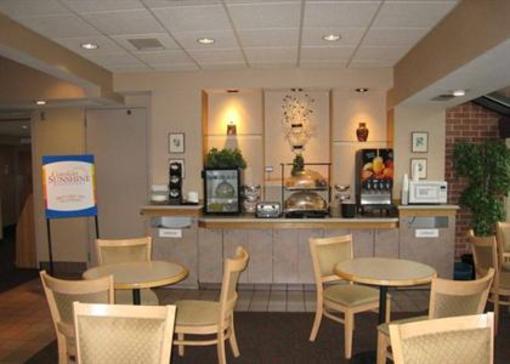 фото отеля Comfort Inn & Suites East Town Mall Madison (Wisconsin)