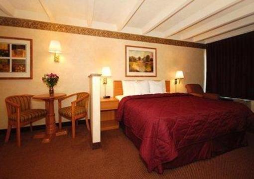 фото отеля Comfort Inn & Suites East Town Mall Madison (Wisconsin)