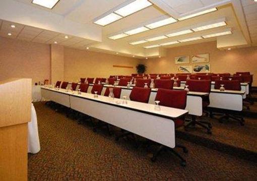 фото отеля Comfort Inn & Suites East Town Mall Madison (Wisconsin)