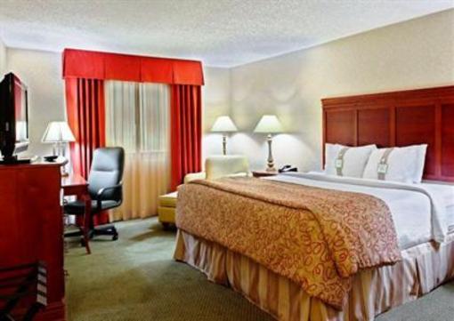 фото отеля Holiday Inn Dallas Market Center