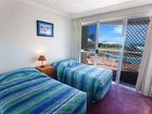 фото отеля Regency on the Beach Hotel Gold Coast