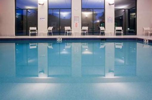 фото отеля Holiday Inn Express Madison