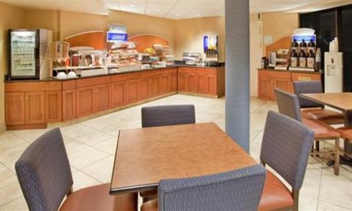 фото отеля Holiday Inn Express Scottsdale North