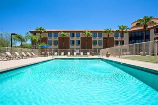 фото отеля Holiday Inn Express Scottsdale North