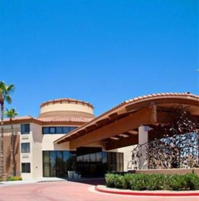 фото отеля Holiday Inn Express Scottsdale North