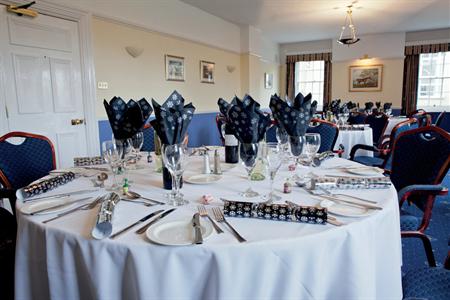 фото отеля BEST WESTERN Chilworth Manor