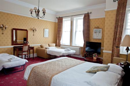 фото отеля BEST WESTERN Chilworth Manor