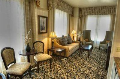 фото отеля Gaslamp Plaza Suites