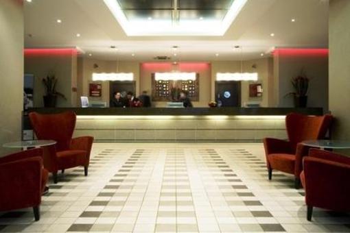 фото отеля Crowne Plaza London-Gatwick Airport