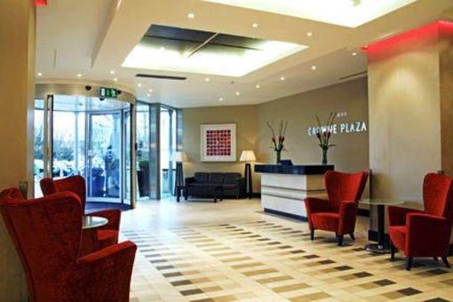 фото отеля Crowne Plaza London-Gatwick Airport