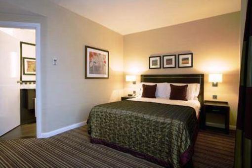 фото отеля Crowne Plaza London-Gatwick Airport