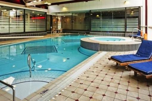 фото отеля Crowne Plaza London-Gatwick Airport
