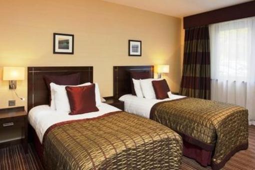 фото отеля Crowne Plaza London-Gatwick Airport