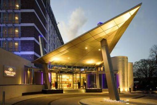 фото отеля Crowne Plaza London-Gatwick Airport