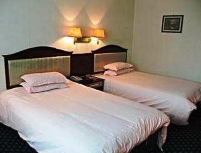 фото отеля East Lake Century Hotel