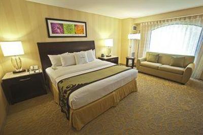 фото отеля Doubletree Hotel Santa Ana Orange County Airport