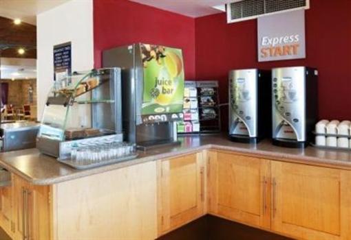 фото отеля Holiday Inn Express Liverpool-Albert Dock