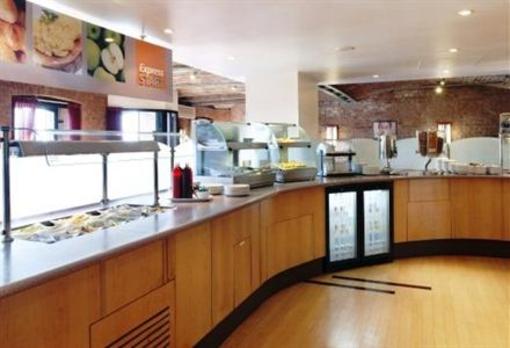 фото отеля Holiday Inn Express Liverpool-Albert Dock