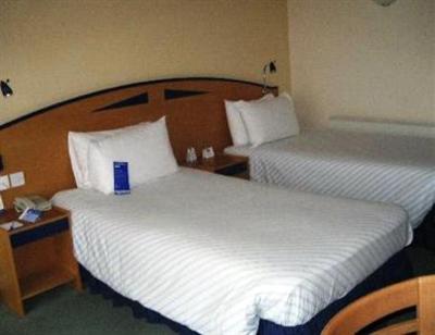 фото отеля Holiday Inn Express Liverpool-Albert Dock