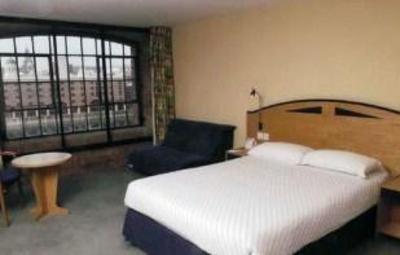 фото отеля Holiday Inn Express Liverpool-Albert Dock