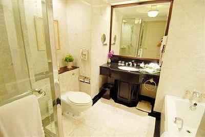 фото отеля Evergreen Laurel Hotel Bangkok
