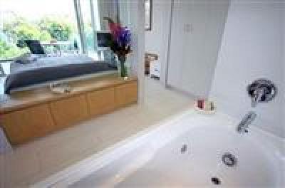 фото отеля Rise Apartments Noosa