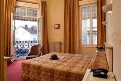 фото отеля Inter-Hotel Saint Martial