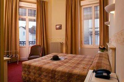 фото отеля Inter-Hotel Saint Martial