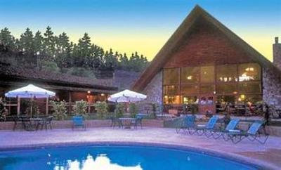 фото отеля Kohl's Ranch Lodge
