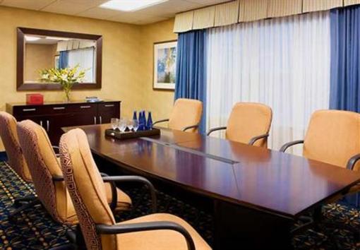фото отеля Residence Inn Las Vegas Henderson/Green Valley