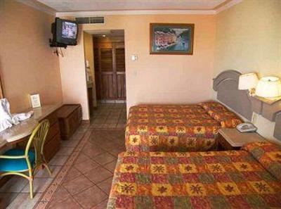 фото отеля Plaza Marina Suites & Hotel Mazatlan