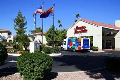 фото отеля Hampton Inn & Suites Phoenix Tempe - ASU
