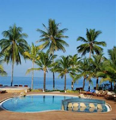 фото отеля Khaolak Bay Front Resort Takua Pa
