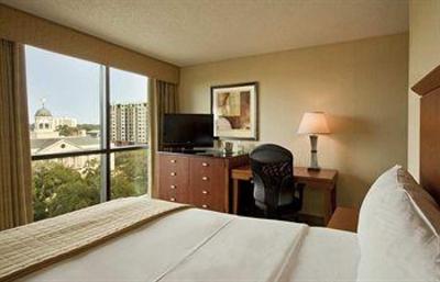 фото отеля Doubletree Hotel Tallahassee