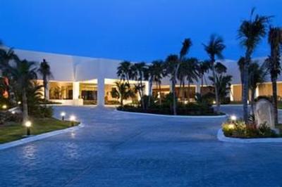 фото отеля Oasis Tulum