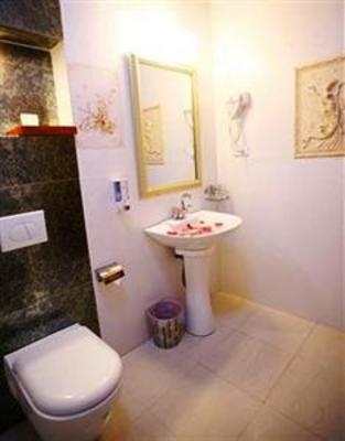 фото отеля Hidden Charm Hotel