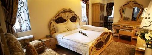 фото отеля Hidden Charm Hotel