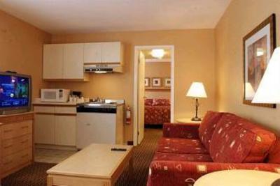 фото отеля Accent Inn Kelowna